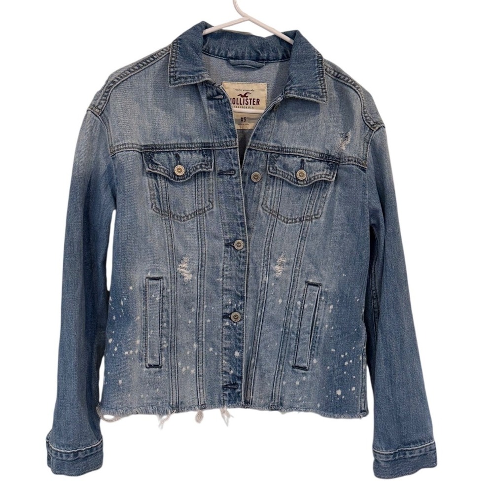Hollister Womens XS Distressed Denim Jacket Light Wash Paint Splatter Raw Hem